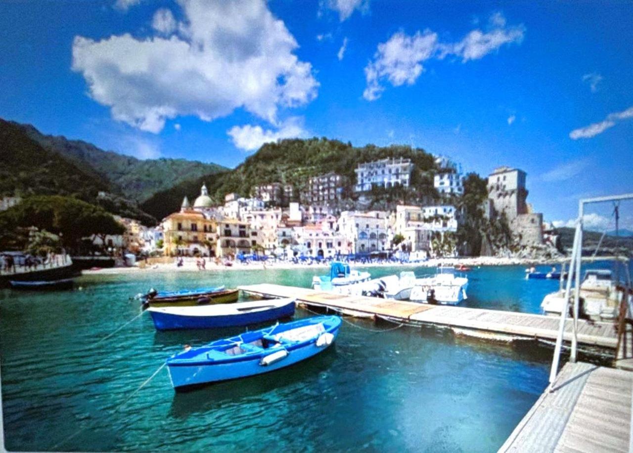 Cantone On The * Cetara
